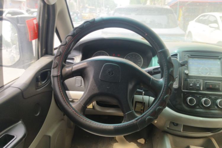 Used FORTHING Lingzhi 2016 M3L 1.6L 7-Seater Standard Model Steering Wheel