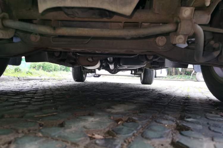 Used FORTHING Lingzhi 2016 V3 1.5L 7-seat Standard Model China IV Standard Chassis Front