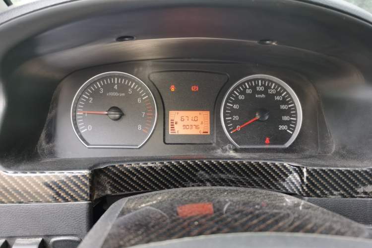 Used FORTHING Lingzhi 2016 V3 1.5L 7-seat Standard Model China IV Standard Instrument Cluster