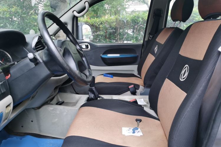 Used FORTHING Lingzhi 2016 V3 1.5L 7-seat Standard Model China IV Standard Left Front Seat