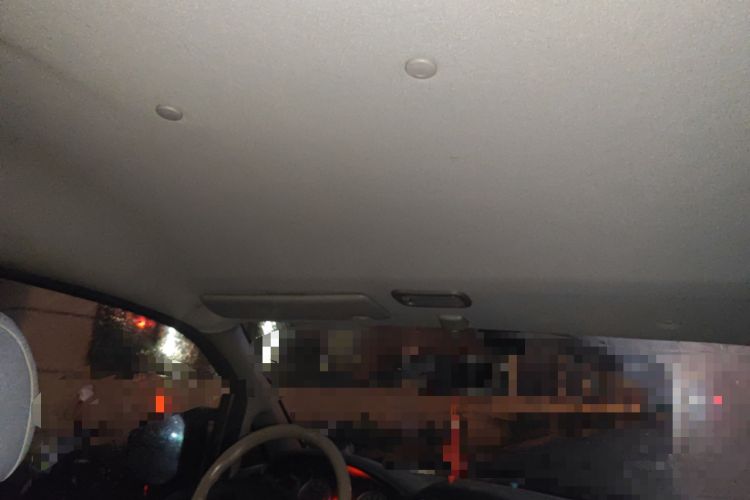 Used FORTHING Lingzhi 2016 V3 1.5L 7-seat Standard Model China IV Standard Headliner