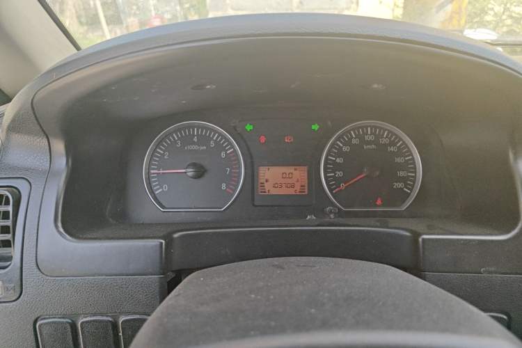 Used FORTHING Lingzhi 2016 V3 1.5L 5-Seater Special Offer Model Instrument Cluster