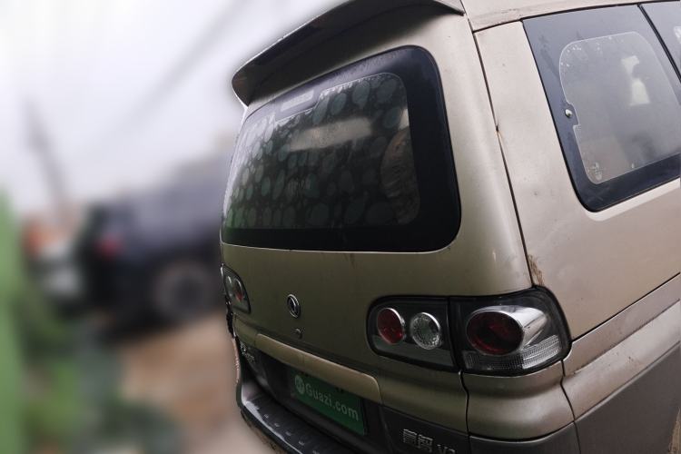 Used FORTHING Lingzhi 2016 V3 1.5L 7-Seater Comfort Model China V Standard Rear