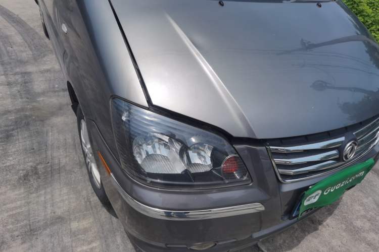 Used FORTHING Lingzhi 2016 M3L 1.6L 7-Seater Standard Model Right Front Headlight