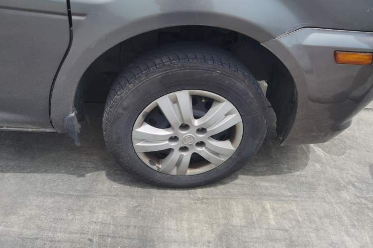 Used FORTHING Lingzhi 2016 M3L 1.6L 7-Seater Standard Model Right Front Wheel Hub