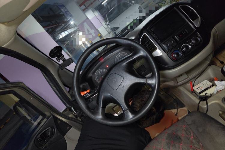 Used FORTHING Lingzhi 2016 V3 1.5L 5-Seater Special Offer Model Steering Wheel