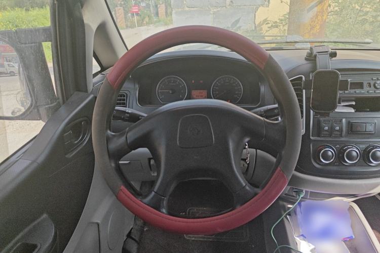 Used FORTHING Lingzhi 2016 V3 1.5L 5-Seater Special Offer Model Steering Wheel