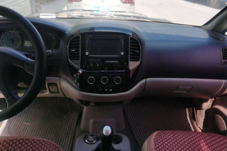 Used FORTHING Lingzhi 2016 M3L 1.6L 7-Seater Comfort Model Audio And AC Panel