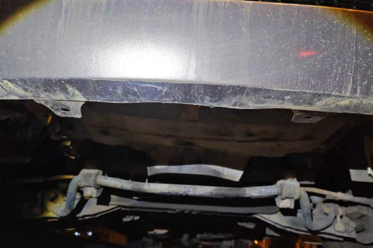 Used FORTHING Lingzhi 2016 M3L 1.6L 7-Seater Standard Model Chassis Front