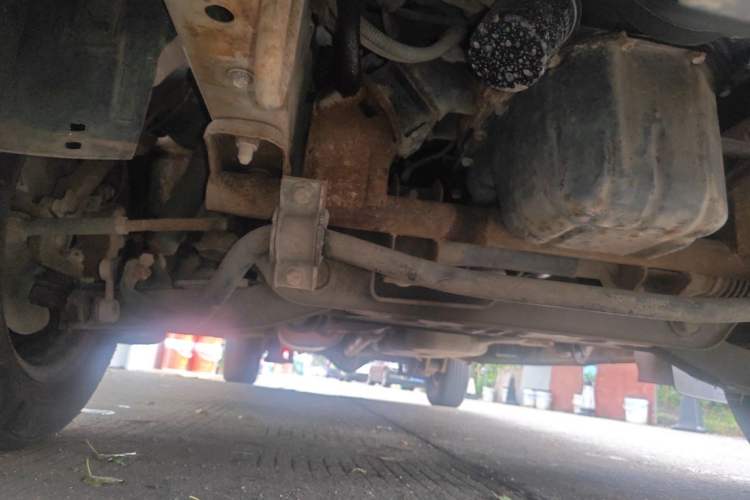 Used FORTHING Lingzhi 2016 M3L 1.6L 7-Seater Standard Model Chassis Front
