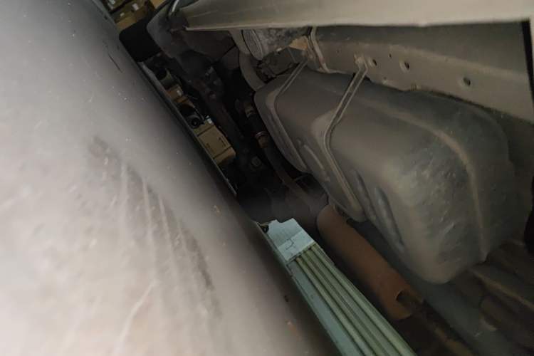 Used FORTHING Lingzhi 2016 M3L 1.6L 7-Seater Standard Model Chassis Rear Left