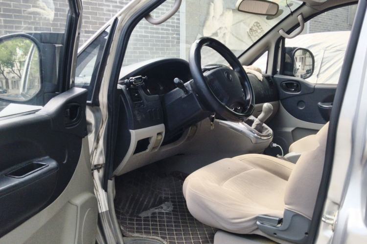 Used FORTHING Lingzhi 2016 M5 2.0L 7-seat Long-wheelbase Standard Model Driver Seat