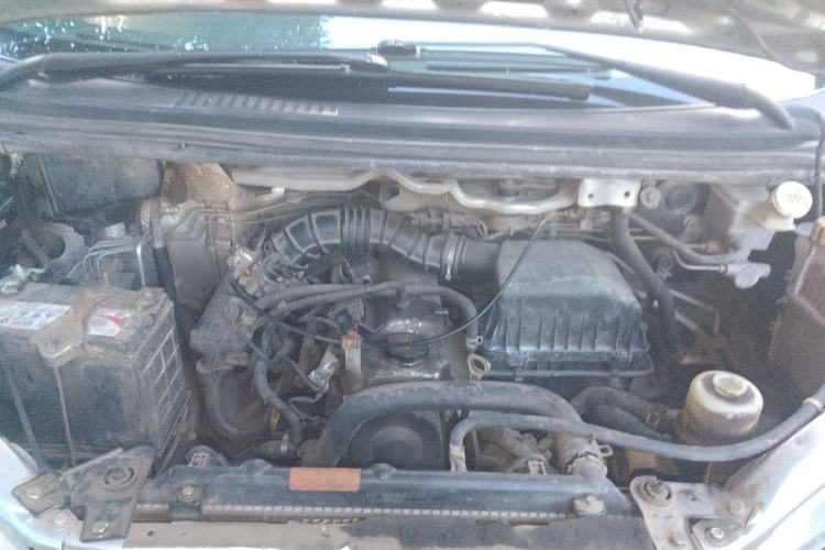 Used FORTHING Lingzhi 2016 V3 1.5L 7-Seater Standard Model China V Emission Standard Engine Bay