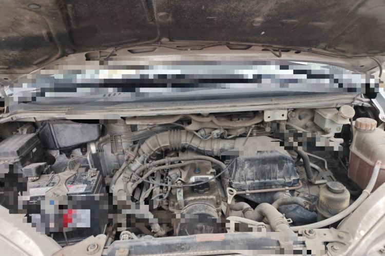 Used FORTHING Lingzhi 2016 M3 1.6L 7-Seater Standard Model China V Emission Standard Engine Bay