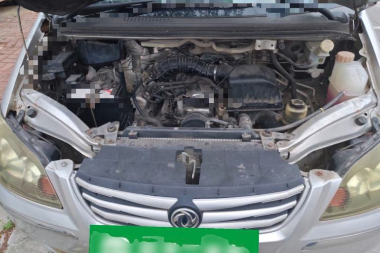 Used FORTHING Lingzhi 2016 M3L 1.6L 7-Seater Standard Model Engine Bay