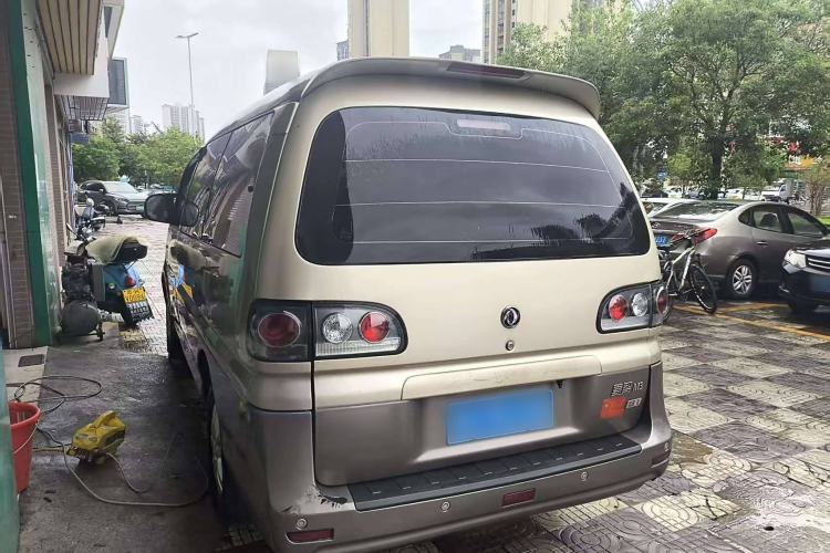 Used FORTHING Lingzhi 2016 M3L 1.6L 7-Seater Comfort Model Exterior 3