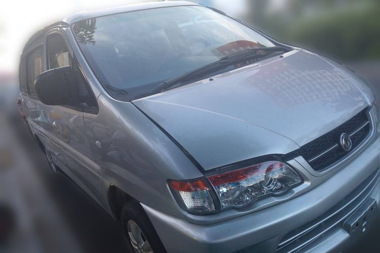 Used FORTHING Lingzhi 2016 V3 1.5L 7-Seater Standard Model China V Emission Standard Front Right 45 Deg
