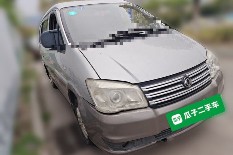 Used FORTHING Lingzhi 2016 M3 1.6L 7-Seater Standard Model China V Emission Standard Front Right 45 Deg