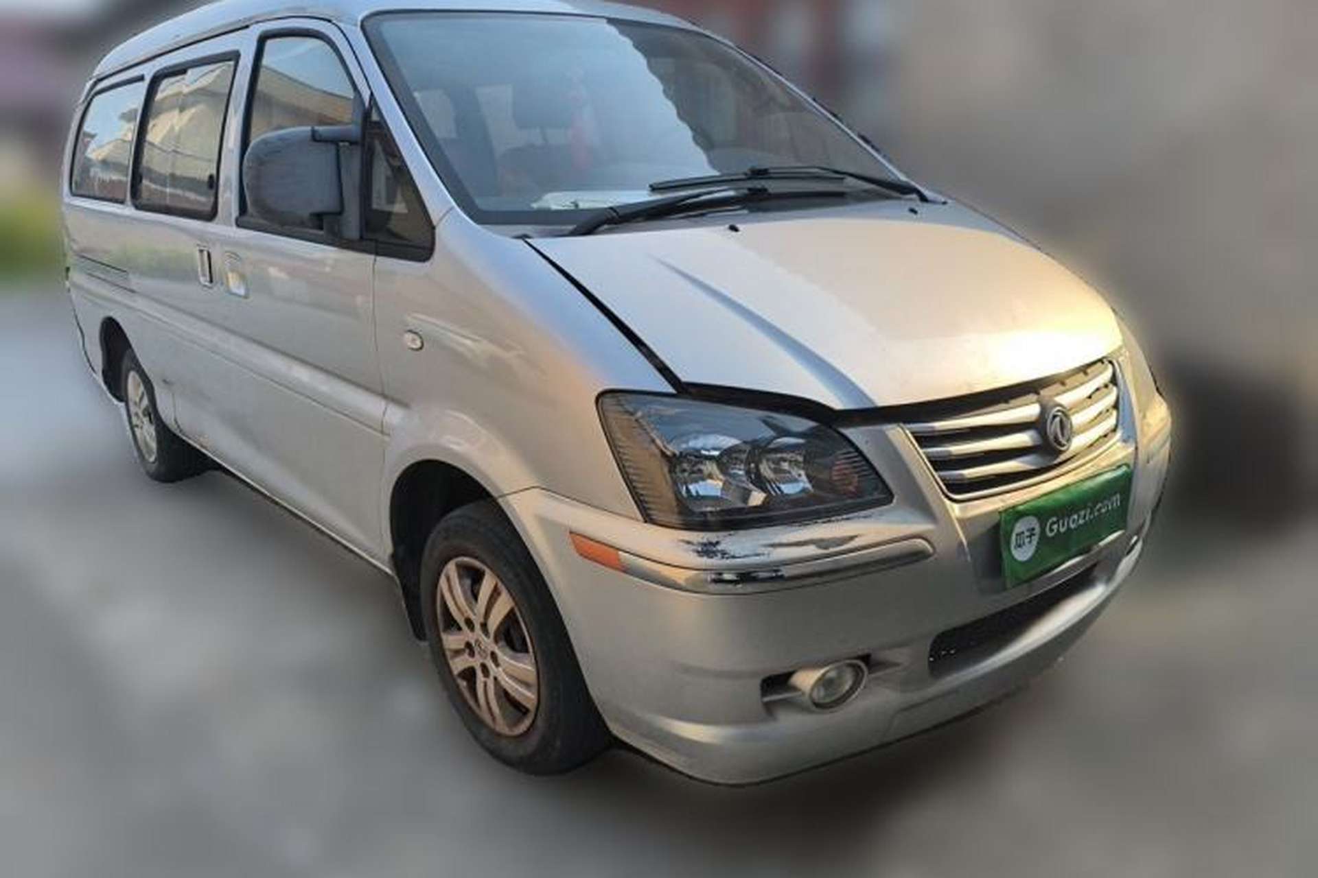 Used FORTHING Lingzhi 2016 M3L 1.6L 7-Seater Standard Model Front Right 45 Deg