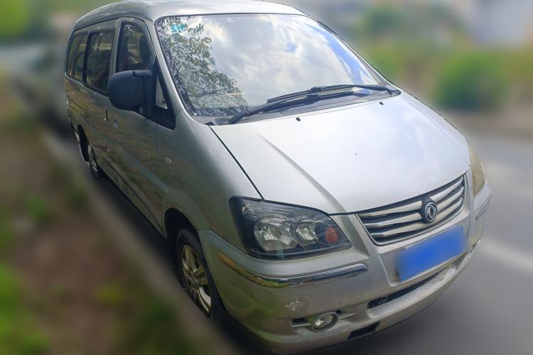 Used FORTHING Lingzhi 2016 M3L 1.6L 7-Seater Standard Model Front Right 45 Deg