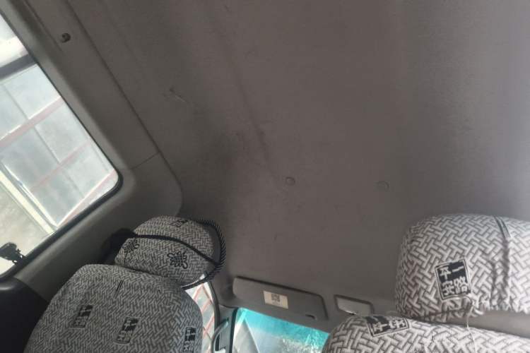 Used FORTHING Lingzhi 2016 M3 1.6L 7-seater Standard Model China IV Standard Headliner