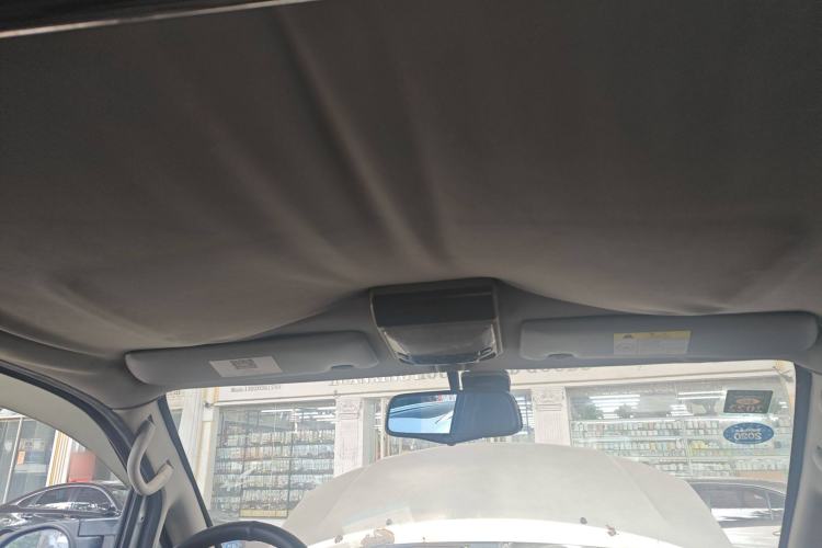 Used FORTHING Lingzhi 2016 M5 2.0L 7-seat Long-wheelbase Comfort Version Headliner