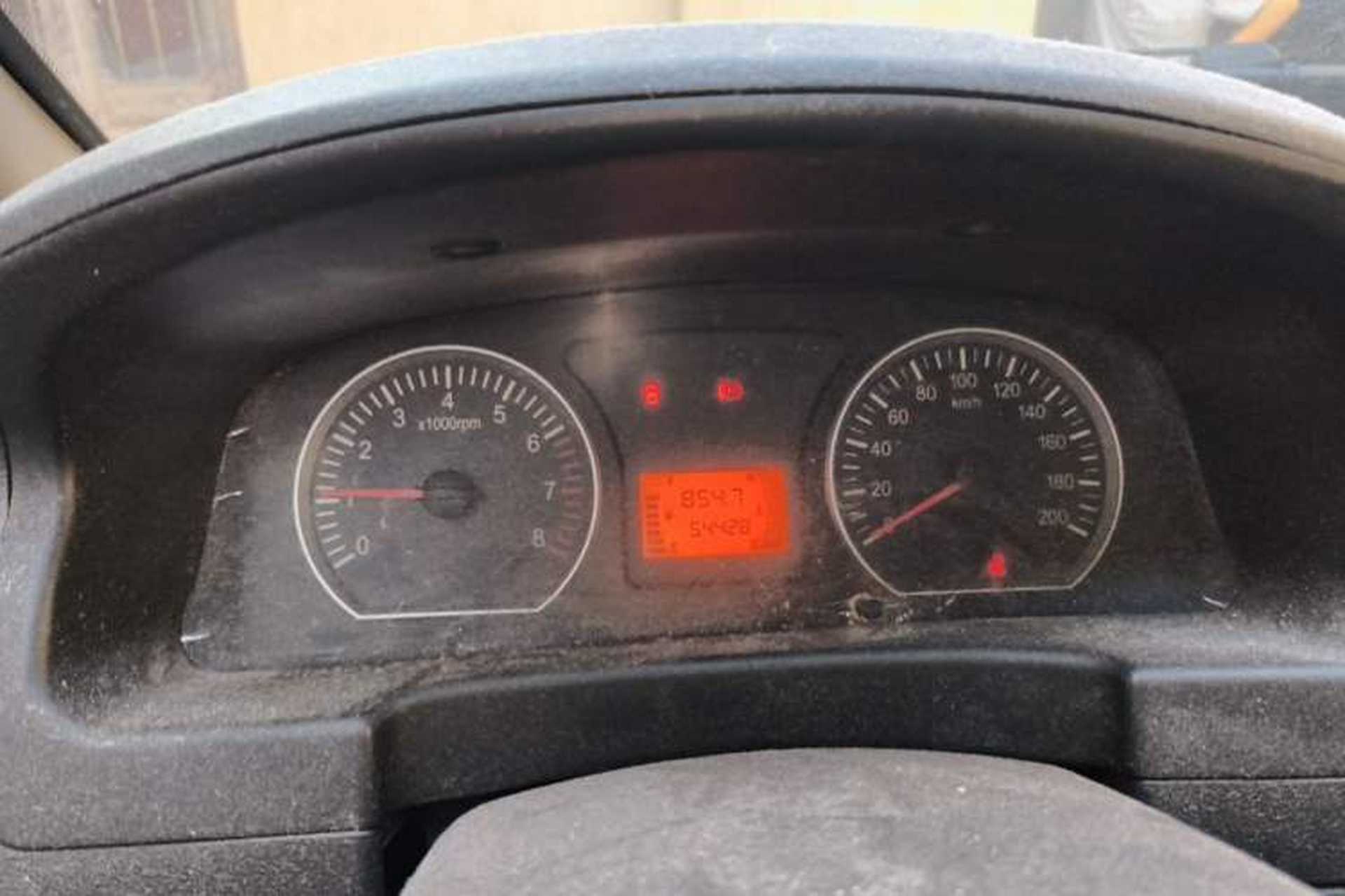 Used FORTHING Lingzhi 2016 M3L 1.6L 7-Seater Standard Model Instrument Cluster