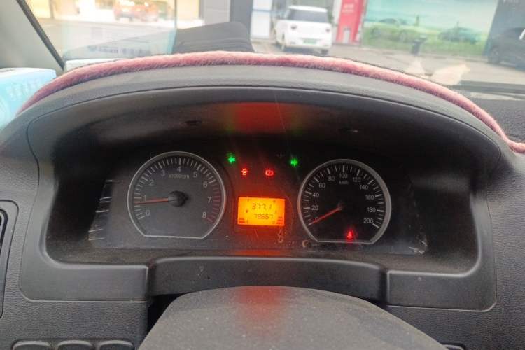 Used FORTHING Lingzhi 2016 V3 1.5L 7-Seater Standard Model China V Emission Standard Instrument Cluster
