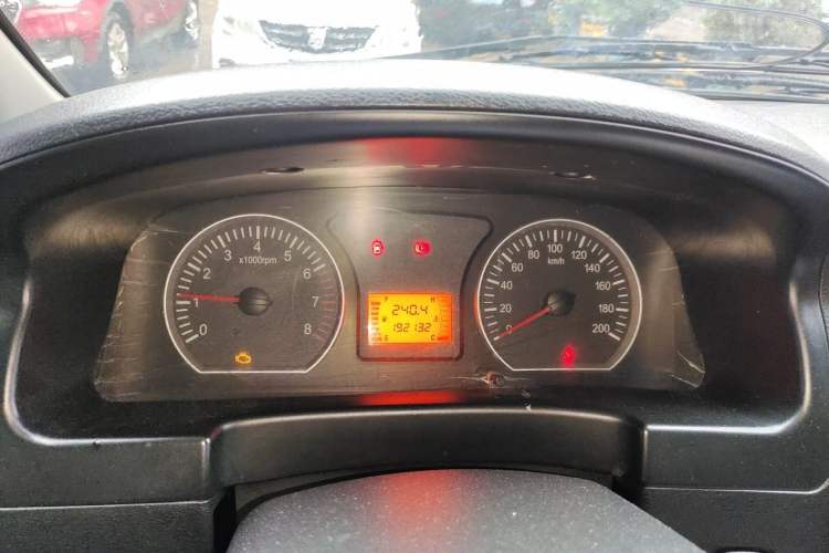 Used FORTHING Lingzhi 2016 V3 1.5L 7-Seater Luxury Model China V Emission Standard Instrument Cluster