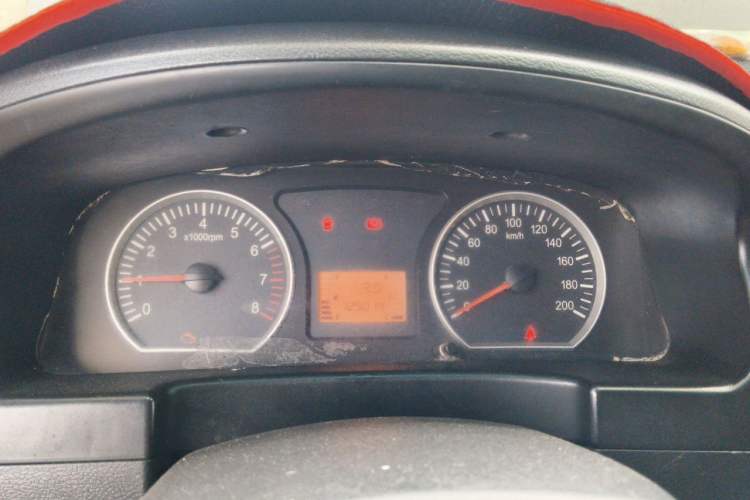 Used FORTHING Lingzhi 2016 V3 1.5L 7-Seater Standard Model China V Emission Standard Instrument Cluster