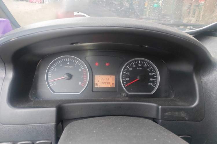 Used FORTHING Lingzhi 2016 M3L 1.6L 7-Seater Standard Model Instrument Cluster