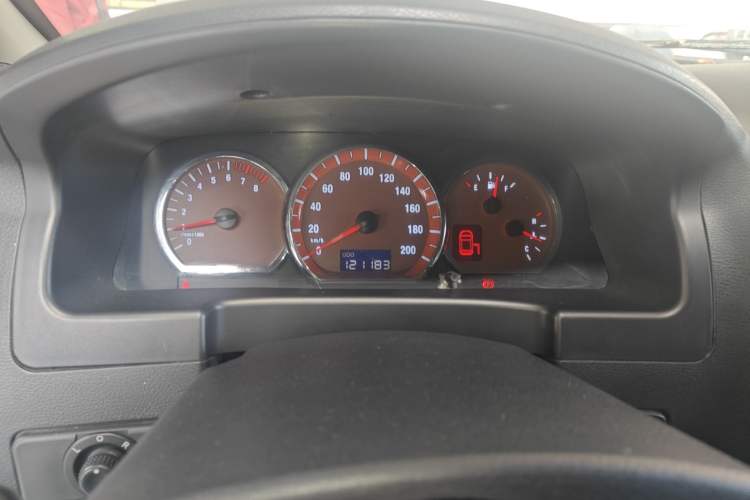 Used FORTHING Lingzhi 2016 M5 2.0L 7-seat Long-wheelbase Comfort Version Instrument Cluster