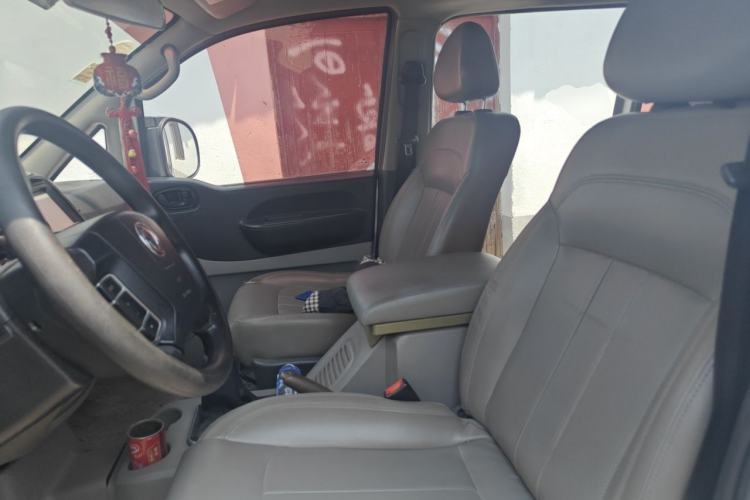 Used FORTHING Lingzhi 2016 M3 1.6L 7-Seater Luxury Model China IV Standard Left Front Seat