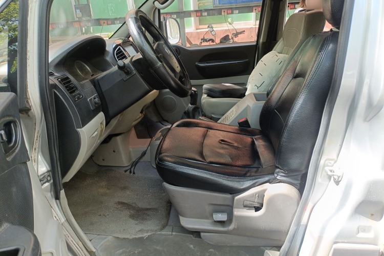 Used FORTHING Lingzhi 2016 M3 1.6L 7-Seater Luxury Model China V Standard Left Front Seat