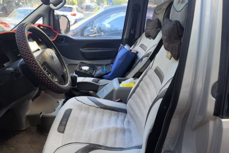 Used FORTHING Lingzhi 2016 M3 1.6L 7-Seater Comfort Model China V Standard Left Front Seat