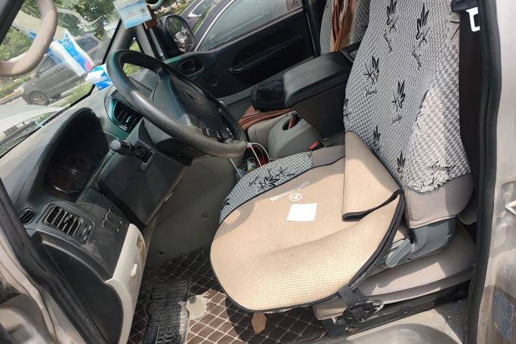 Used FORTHING Lingzhi 2016 M5 2.0L 7-seat Long-wheelbase Standard Model Left Front Seat