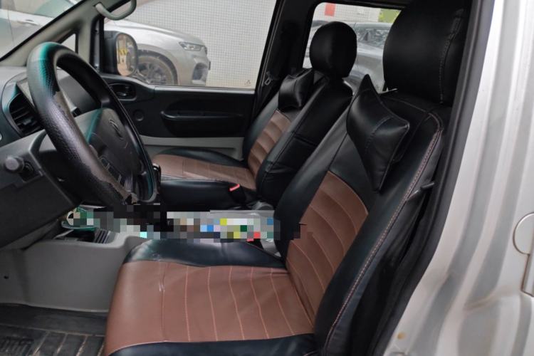 Used FORTHING Lingzhi 2016 M3L 1.6L 7-Seater Standard Model Left Front Seat