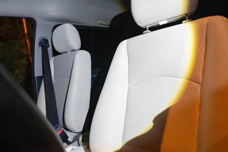 Used FORTHING Lingzhi 2016 M3L 1.6L 7-Seater Standard Model Left Front Seat