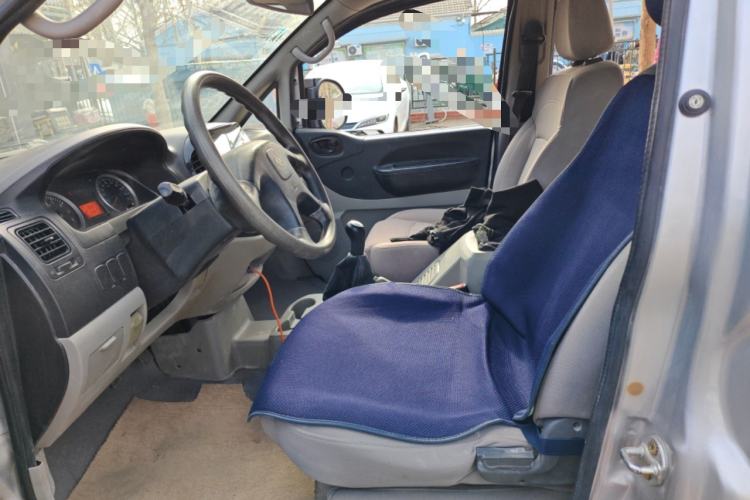 Used FORTHING Lingzhi 2016 M3L 1.6L 7-Seater Comfort Model Left Front Seat