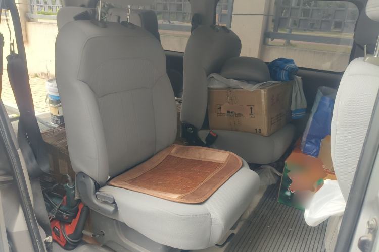 Used FORTHING Lingzhi 2016 M3L 1.6L 7-Seater Comfort Model Left Rear Seat