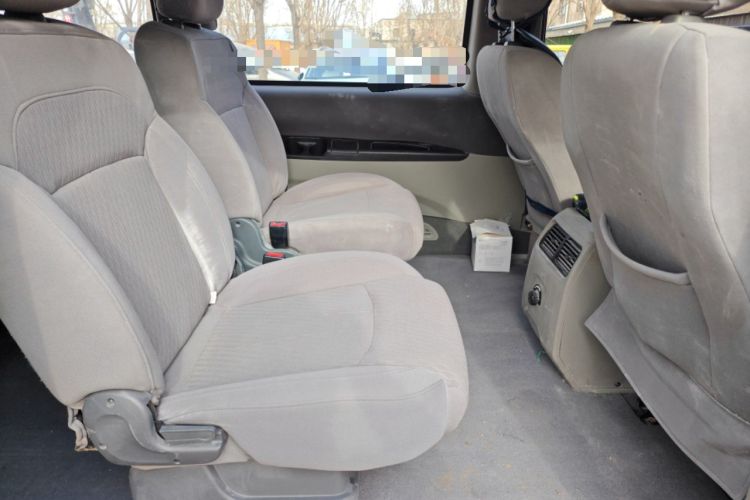 Used FORTHING Lingzhi 2016 M3L 1.6L 7-Seater Comfort Model Left Rear Seat