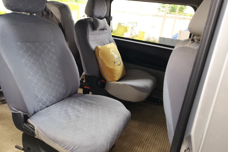 Used FORTHING Lingzhi 2016 M5 2.0L 7-seat Long-wheelbase Standard Model Left Rear Seat