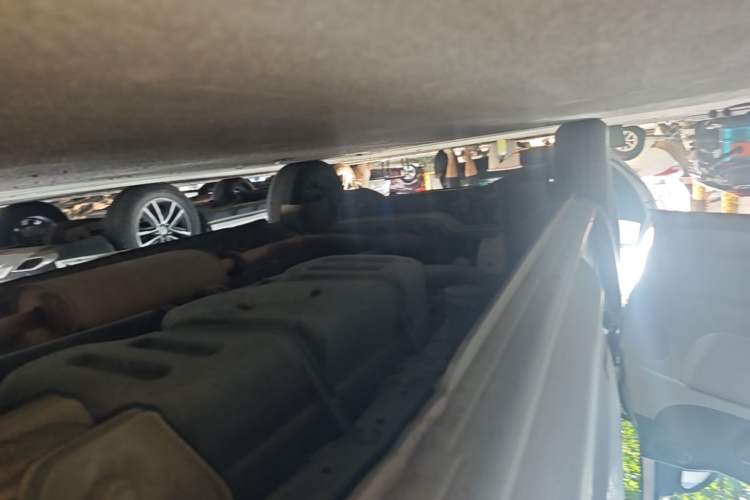 Used FORTHING Lingzhi 2016 V3 1.5L 7-seat Standard Model China IV Standard Left Side Sill