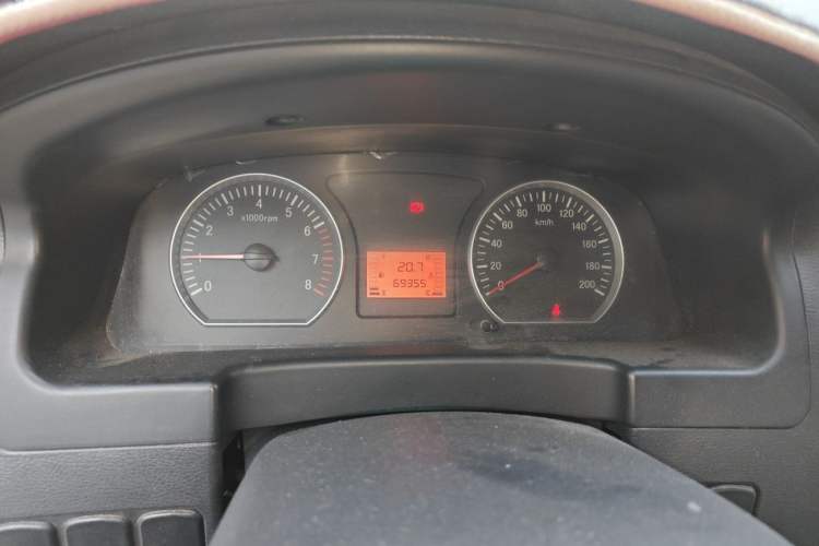 Used FORTHING Lingzhi 2016 V3 1.5L 5-Seater Special Edition Odometer Close Up