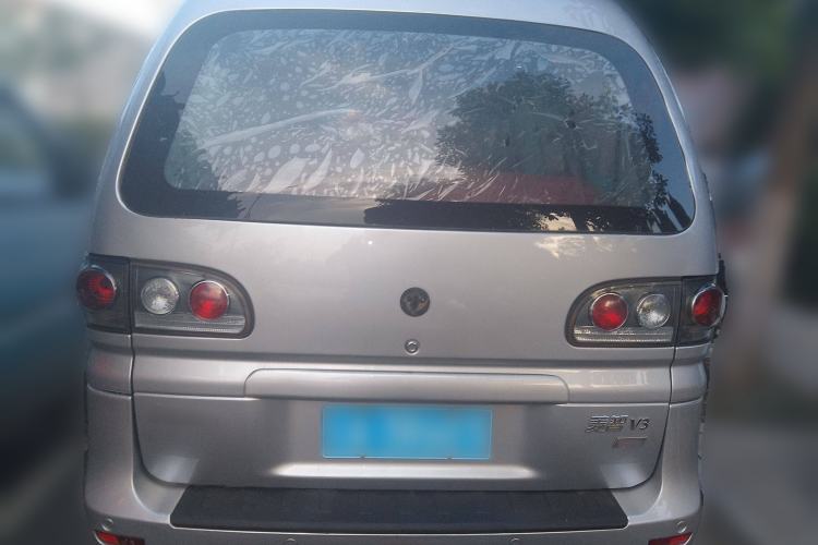 Used FORTHING Lingzhi 2016 V3 1.5L 7-Seater Standard Model China V Emission Standard Rear