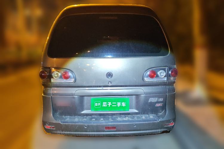 Used FORTHING Lingzhi 2016 M3L 1.6L 7-Seater Standard Model Rear