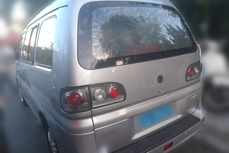Used FORTHING Lingzhi 2016 V3 1.5L 7-Seater Standard Model China V Emission Standard Rear Left 45 Deg