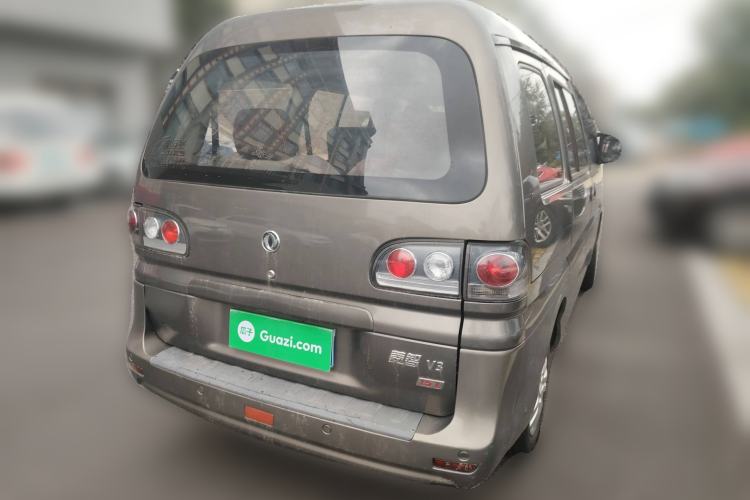 Used FORTHING Lingzhi 2016 V3 1.5L 7-Seater Standard Model China V Emission Standard Rear Right 45 Deg