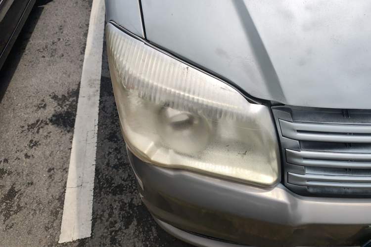 Used FORTHING Lingzhi 2016 M5 2.0L 7-seat Long-wheelbase Standard Model Right Front Headlight
