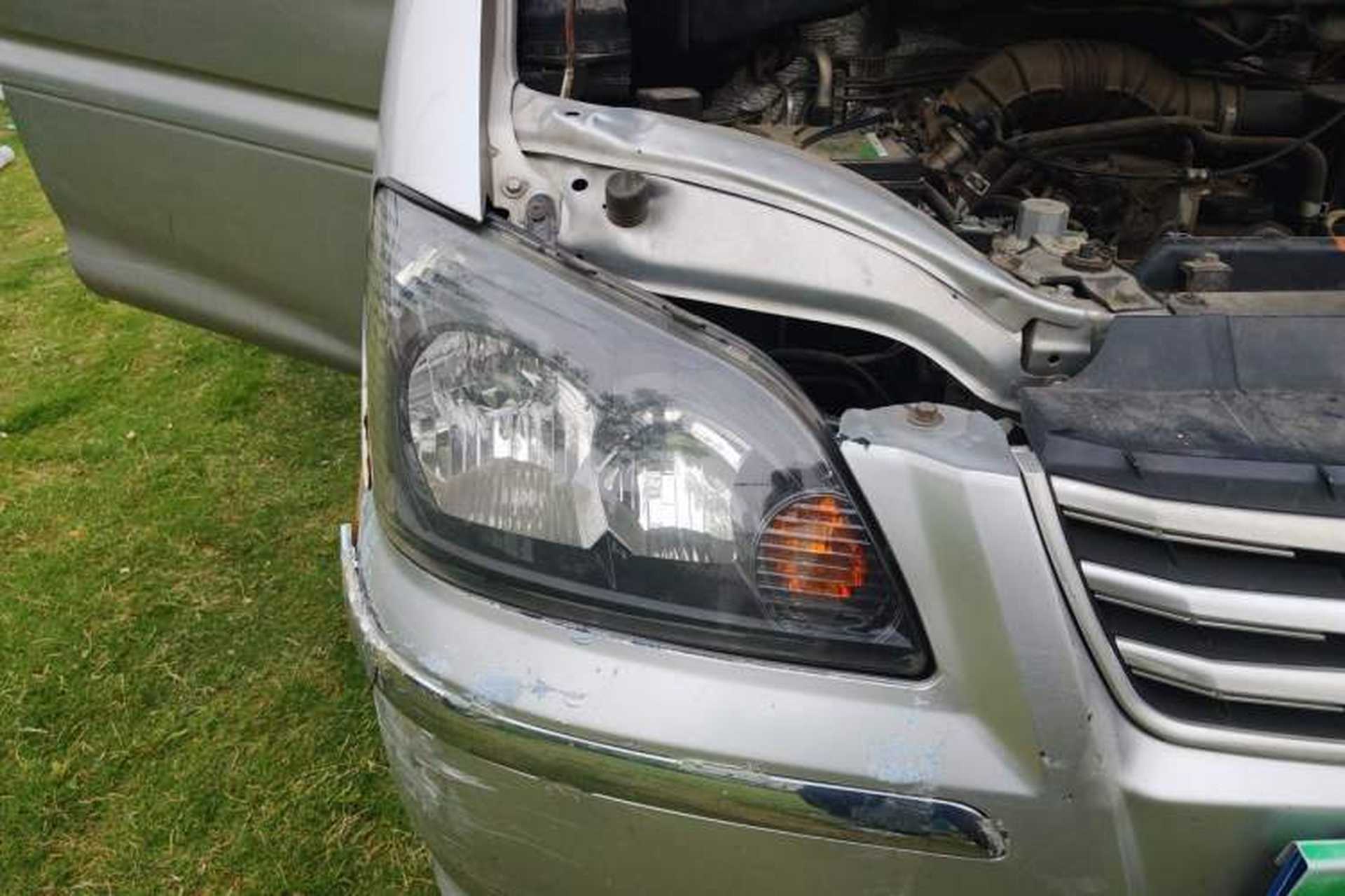Used FORTHING Lingzhi 2016 M3L 1.6L 7-Seater Standard Model Right Front Headlight